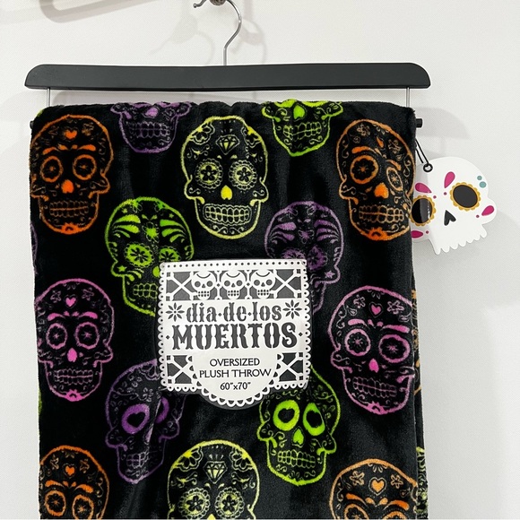 Dia De Los Muertos Oversized Plush Throw Blanket 60"X70" Black Multicolor Skull - Picture 6 of 11